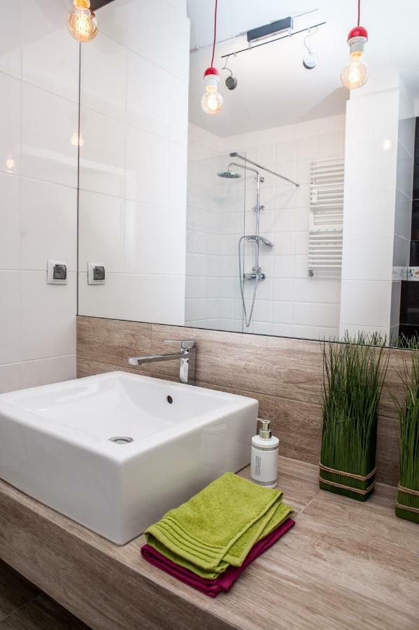 Sea-House Apartment Kolobrzeg Bagian luar foto